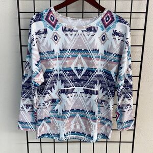 Geometric Print Long Sleeve Top